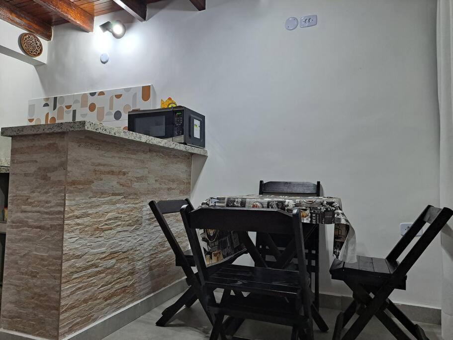 Chale Rustico A Poucos Metros Da De Lagoinha Apartamento Ubatuba